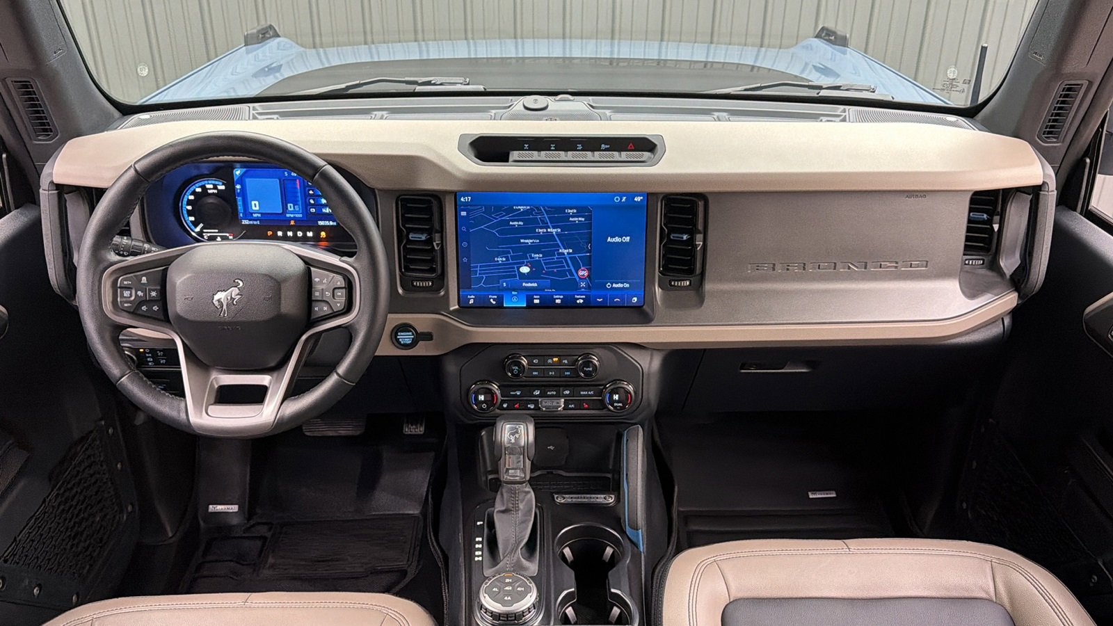 Used 2024 Ford Bronco Wildtrak image 42