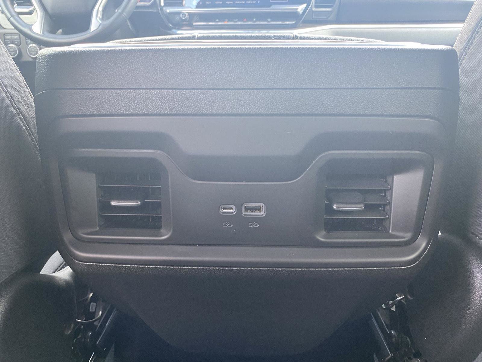 Used 2023 Chevrolet Silverado 1500 RST AWD/4WD image 32