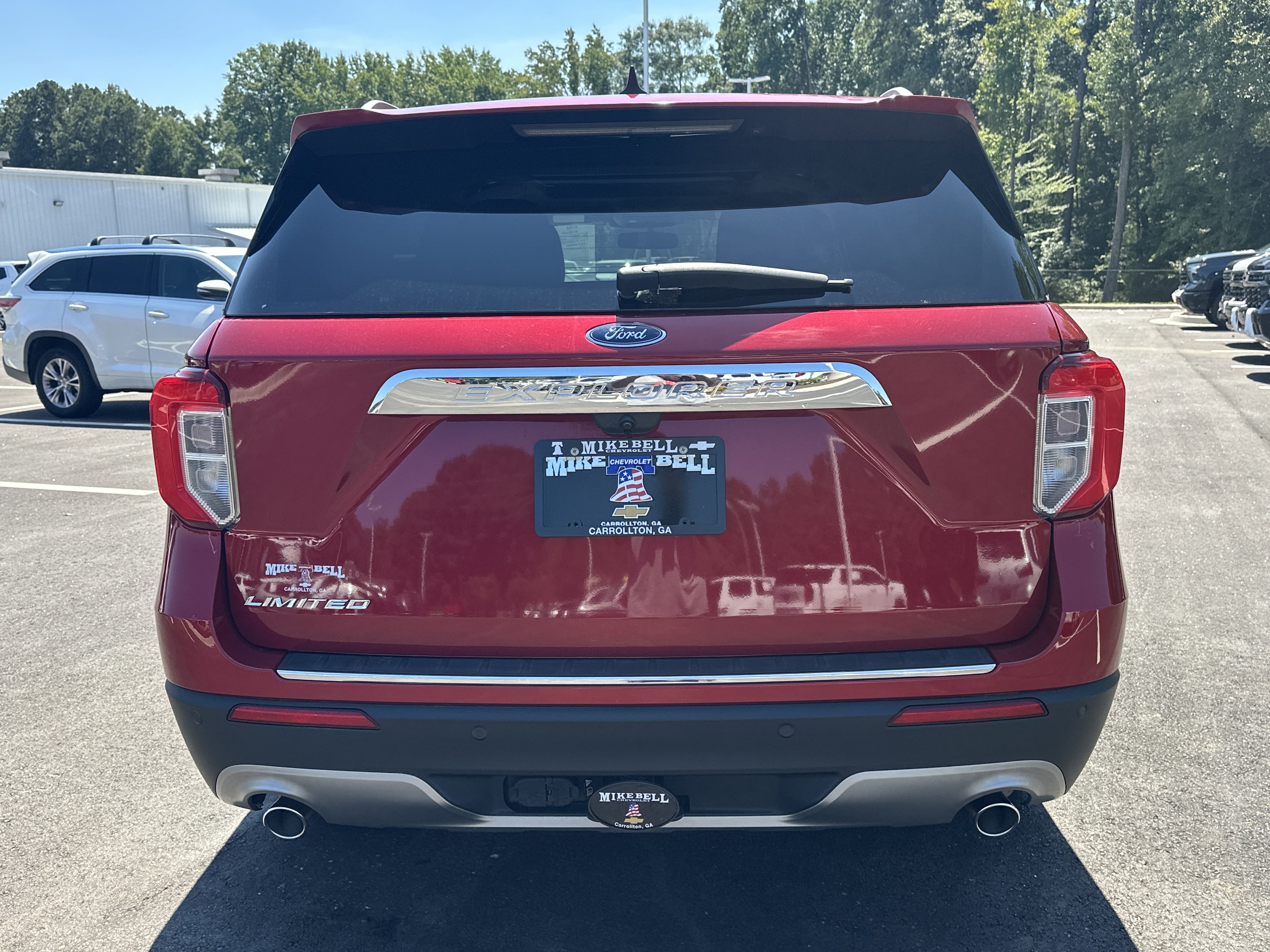 Used 2023 Ford Explorer Limited w/ Limited Technology Package RWD image 7