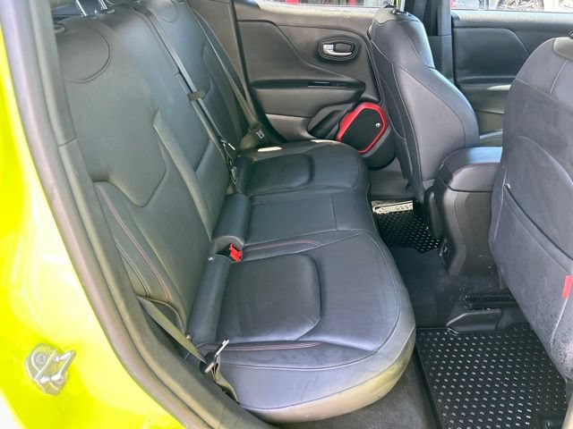 Used 2017 Jeep Renegade Trailhawk w/ Premium Trailhawk Package AWD/4WD image 42