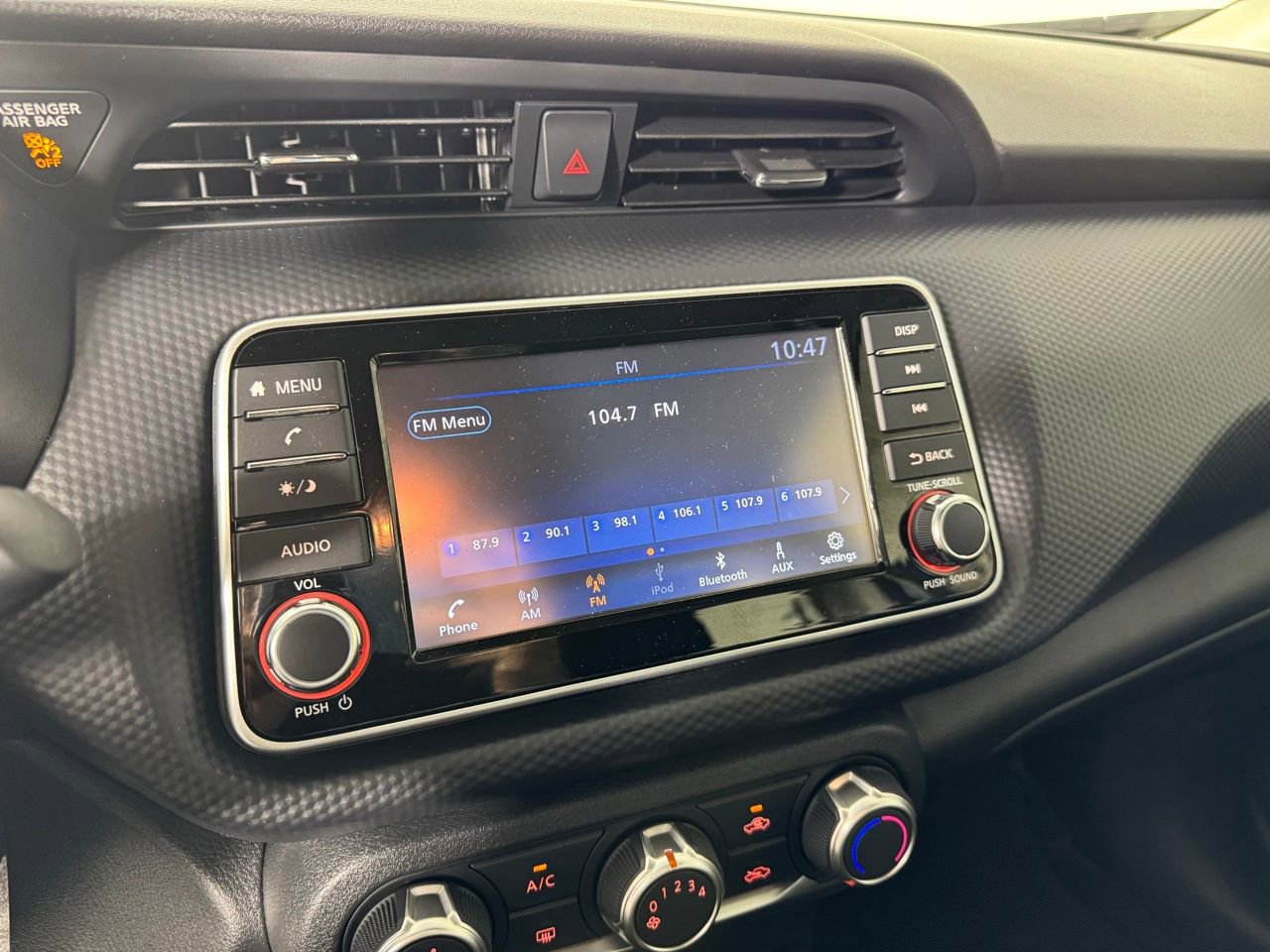 Used 2025 Nissan Kicks Play S FWD image 21