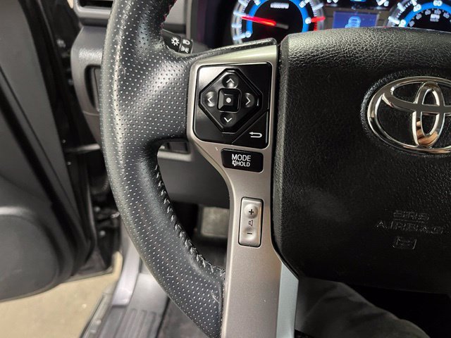 Used 2016 Toyota 4Runner SR5 Premium RWD image 26
