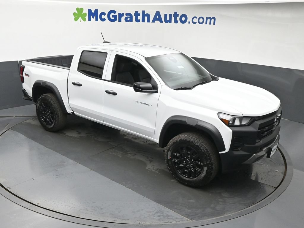 New 2026 Chevrolet Colorado Trail Boss AWD/4WD image 3