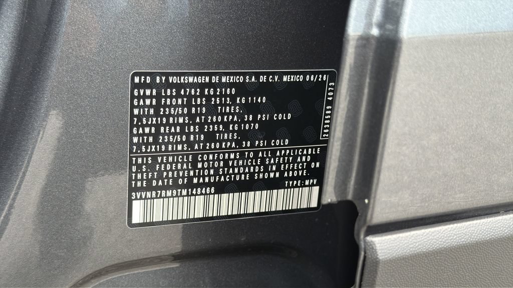 New 2026 Volkswagen Tiguan SE FWD image 25