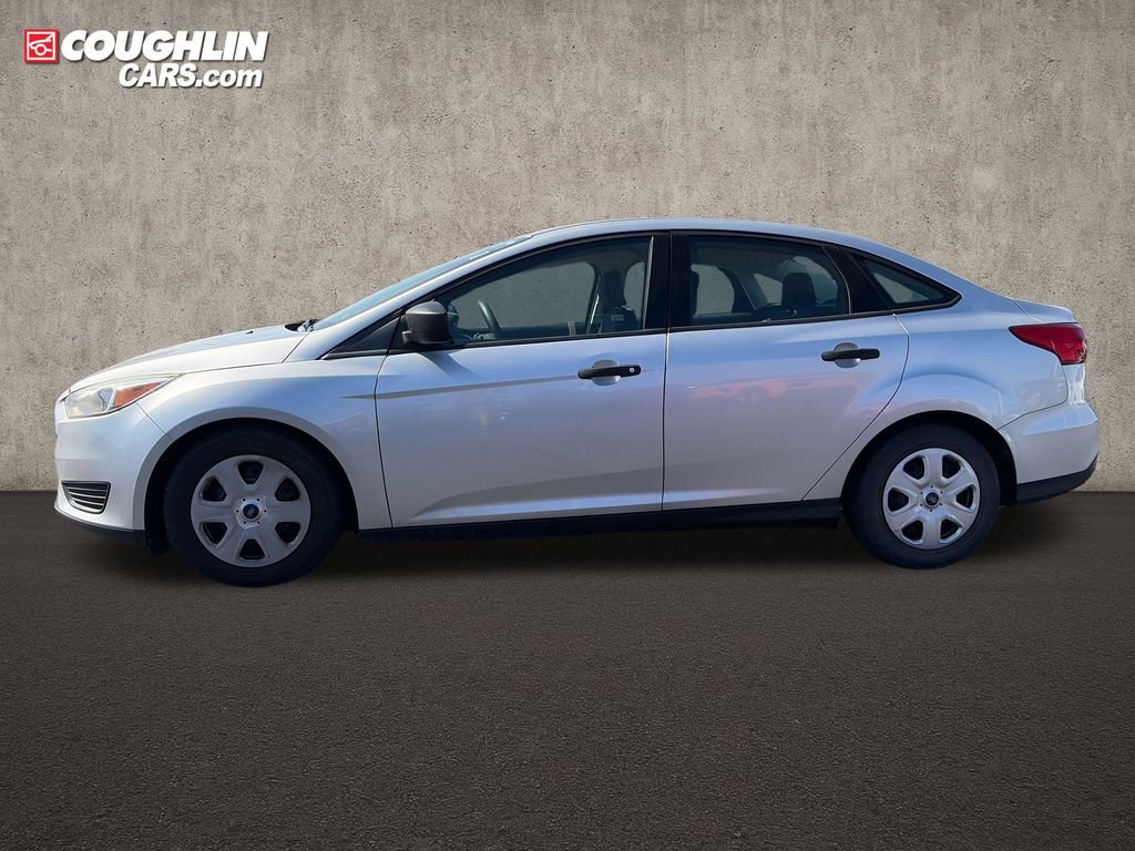 Used 2017 Ford Focus S FWD image 4