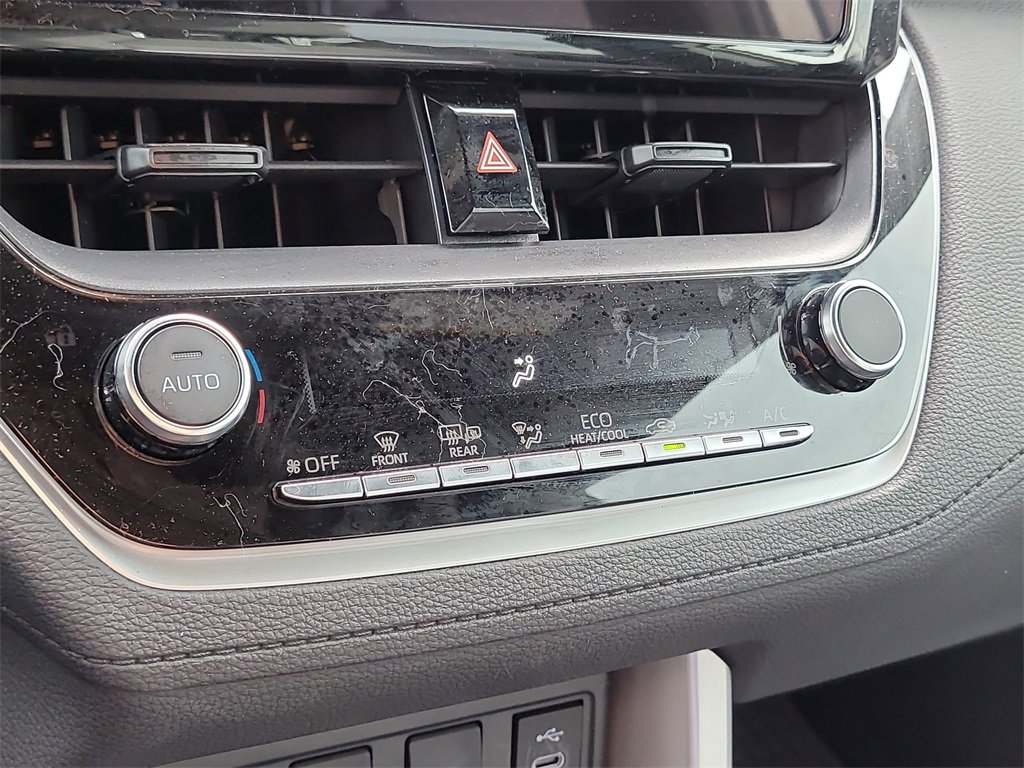 Used 2025 Toyota Corolla Cross AWD Hybrid image 19