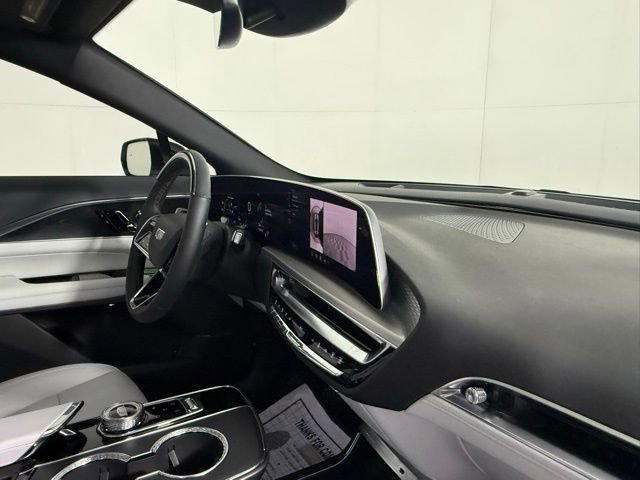 New 2026 Cadillac Lyriq Luxury RWD image 33