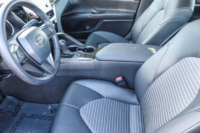 Used 2024 Toyota Camry SE w/ Convenience Package FWD image 19