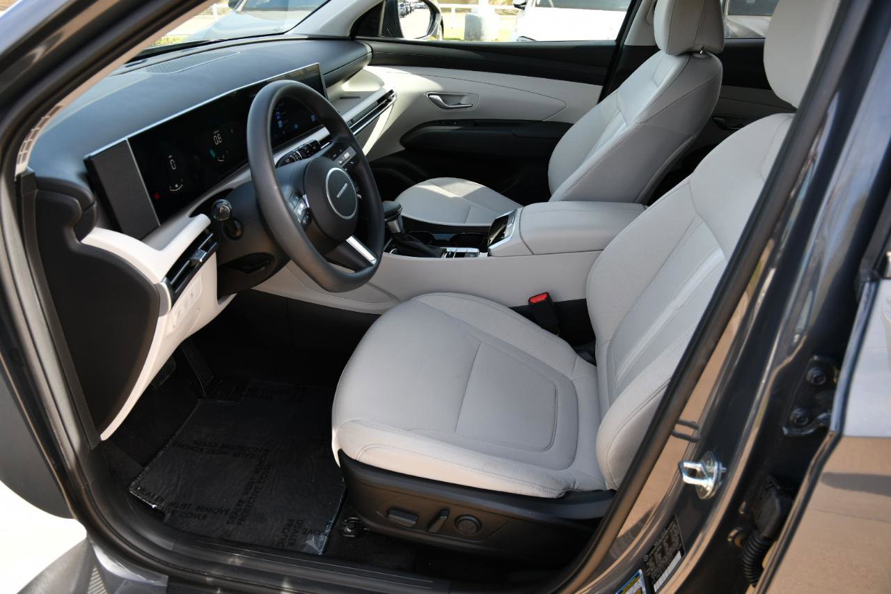 Used 2026 Hyundai Tucson SEL AWD/4WD image 24