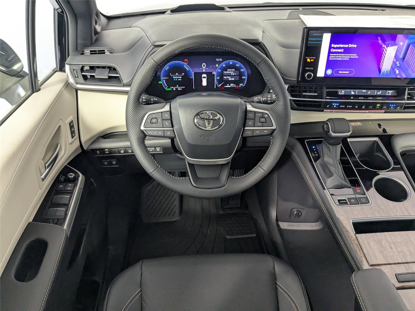 New 2026 Toyota Sienna Platinum image 26