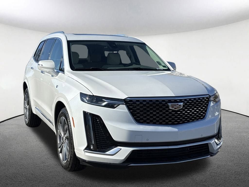 Certified 2024 Cadillac XT6 Premium Luxury image 23