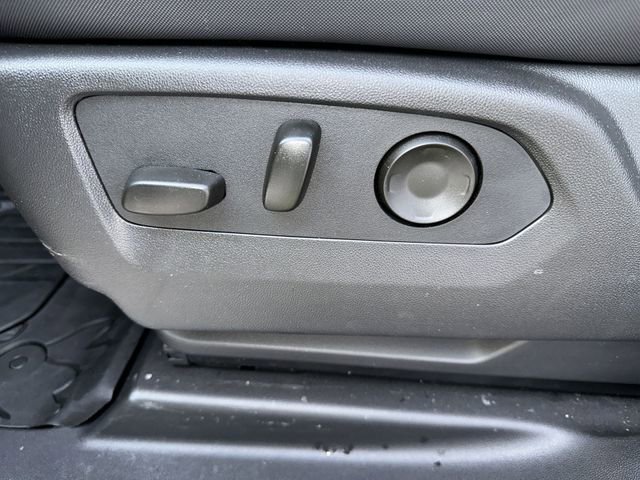 New 2026 GMC Hummer EV SUV w/ LPO, Illumination Package image 16