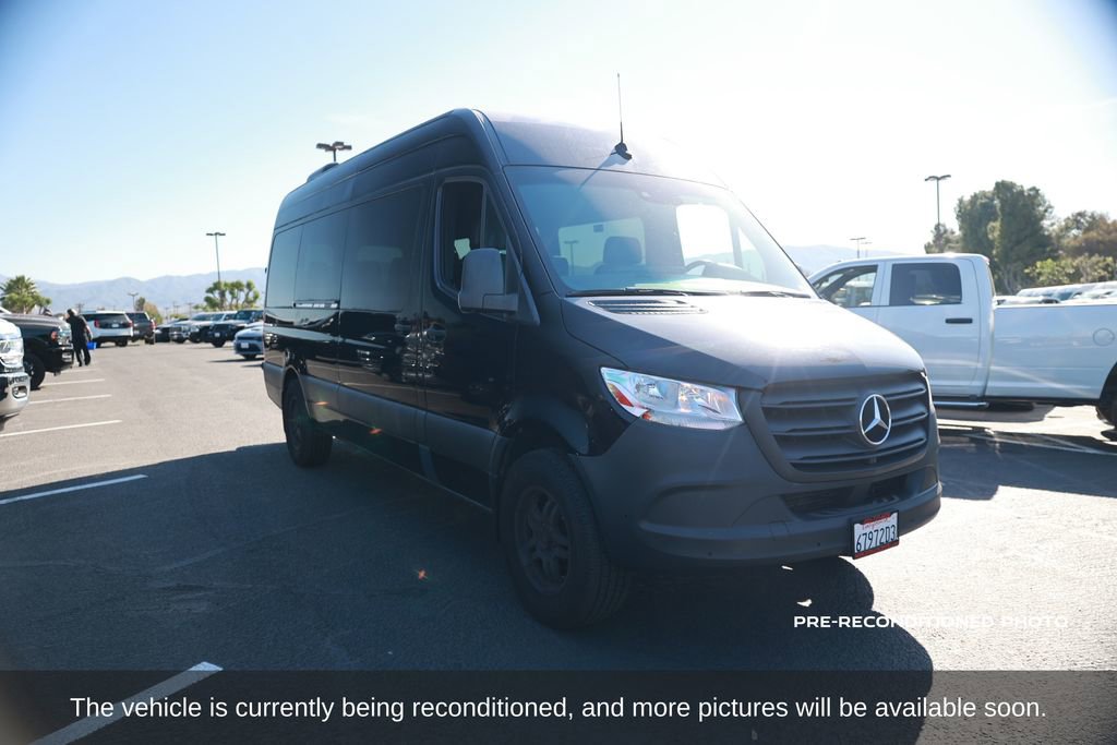 Used 2020 Mercedes-Benz Sprinter 2500 w/ Premium Plus Package image 8