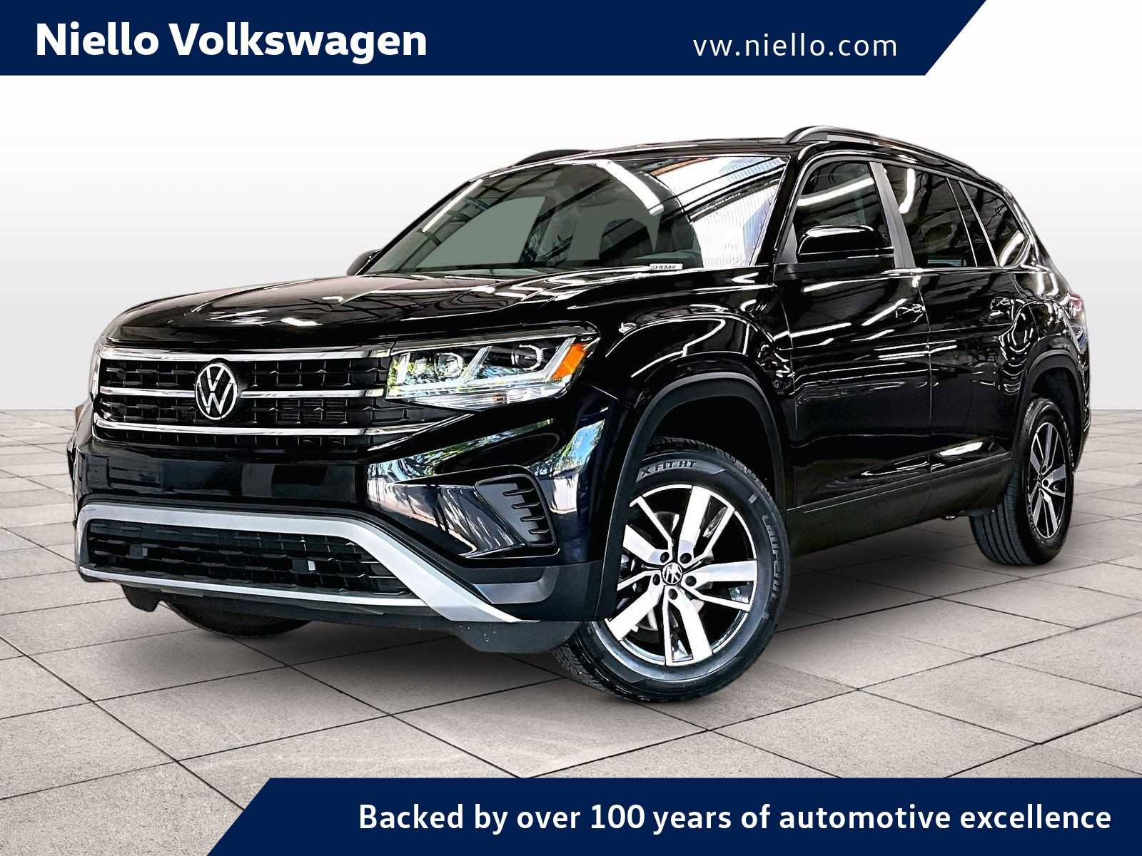 Used 2023 Volkswagen Atlas SE image 1