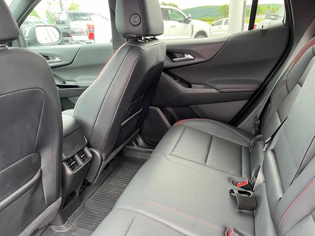 Used 2025 Chevrolet Equinox RS w/ Safety and Technology Package AWD/4WD image 10