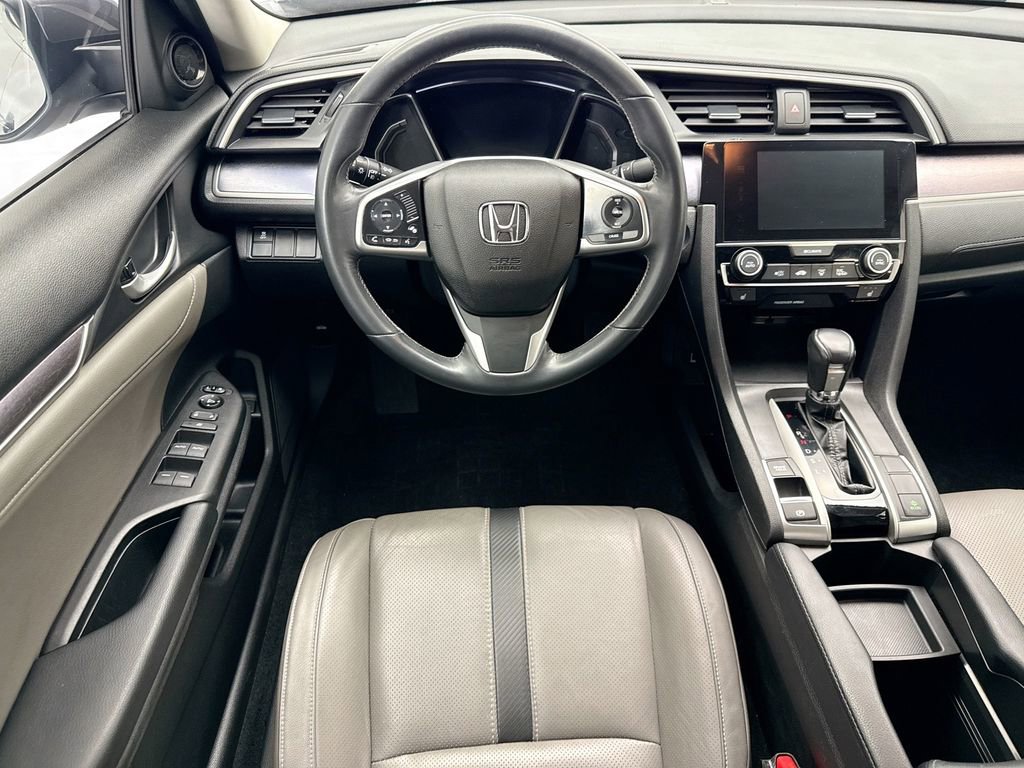 Used 2018 Honda Civic EX-L image 10