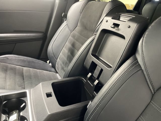 Used 2024 Mitsubishi Outlander SE FWD image 21