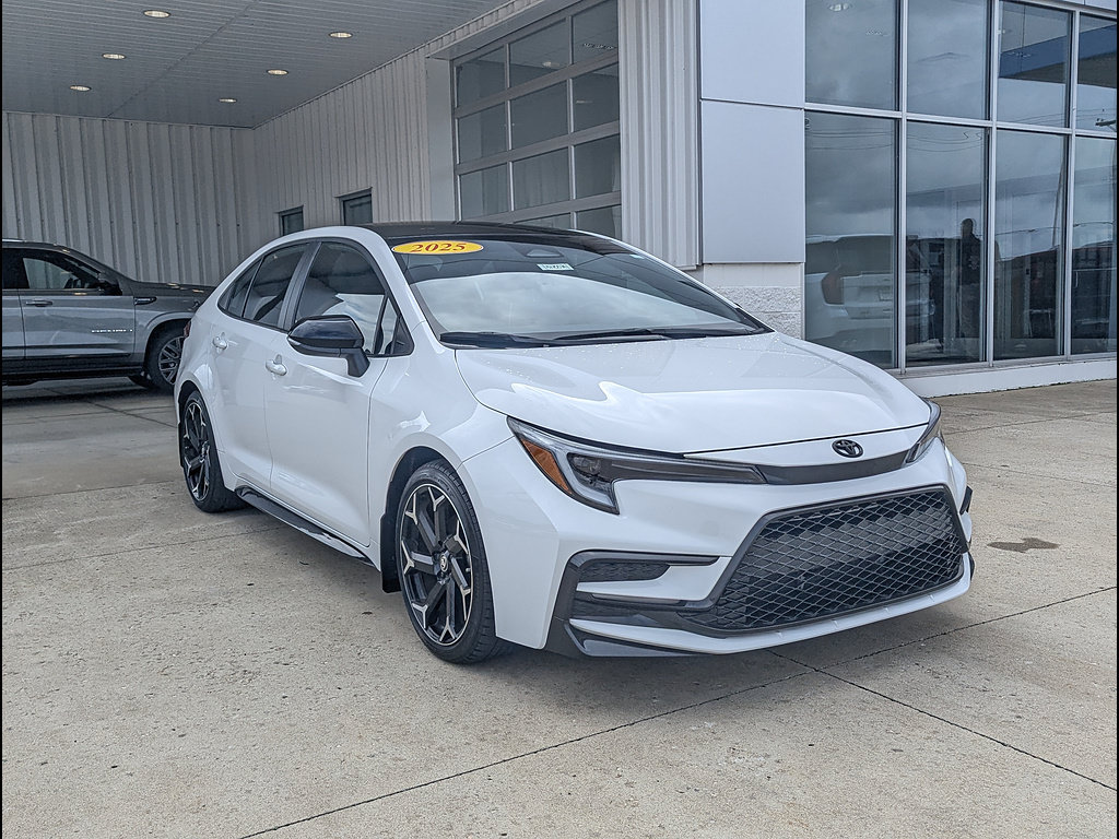 Used 2025 Toyota Corolla FX w/ Convenience Package FWD image 5