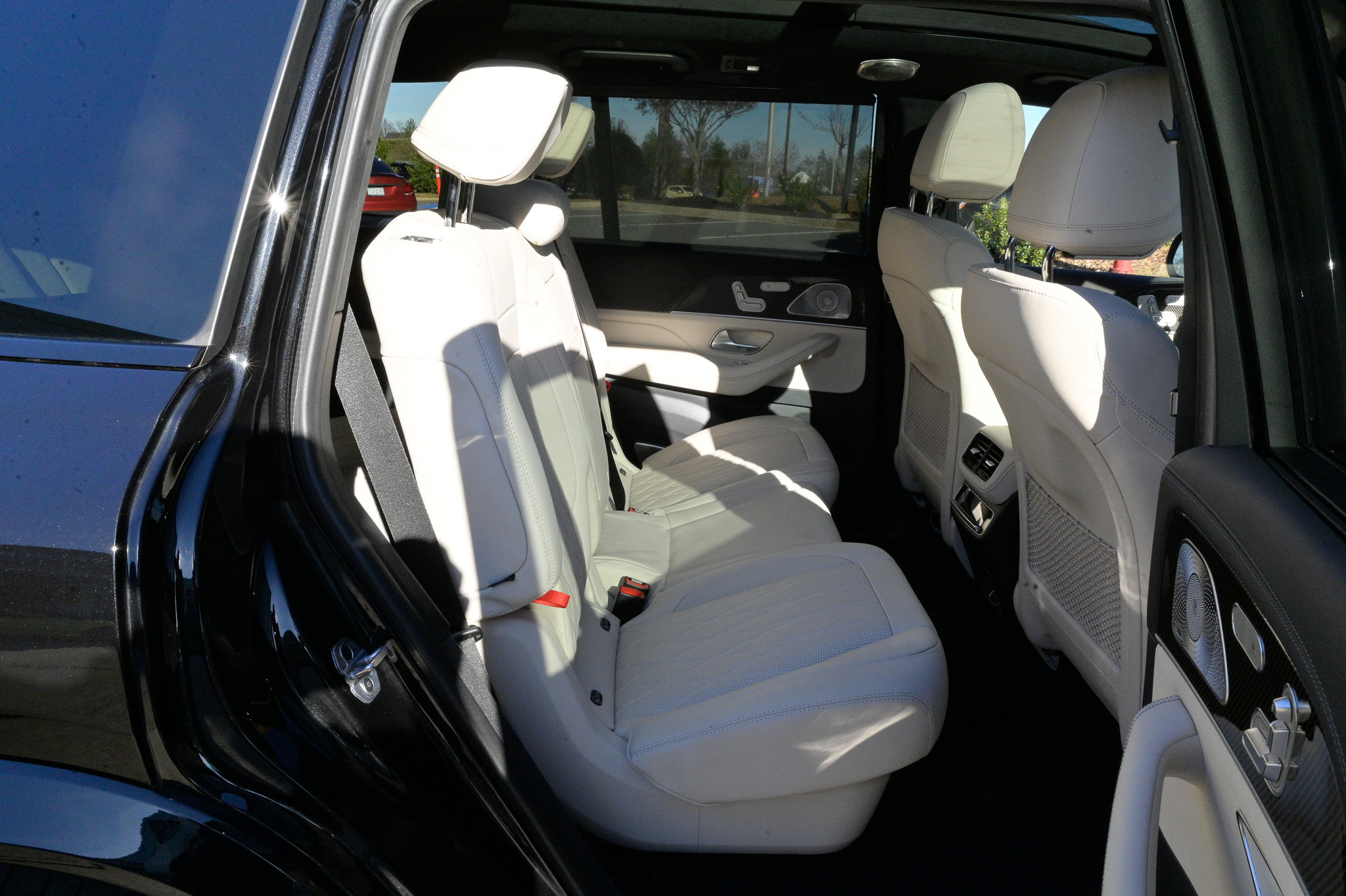 Used 2025 Mercedes-Benz GLS 63 AMG 4MATIC image 49