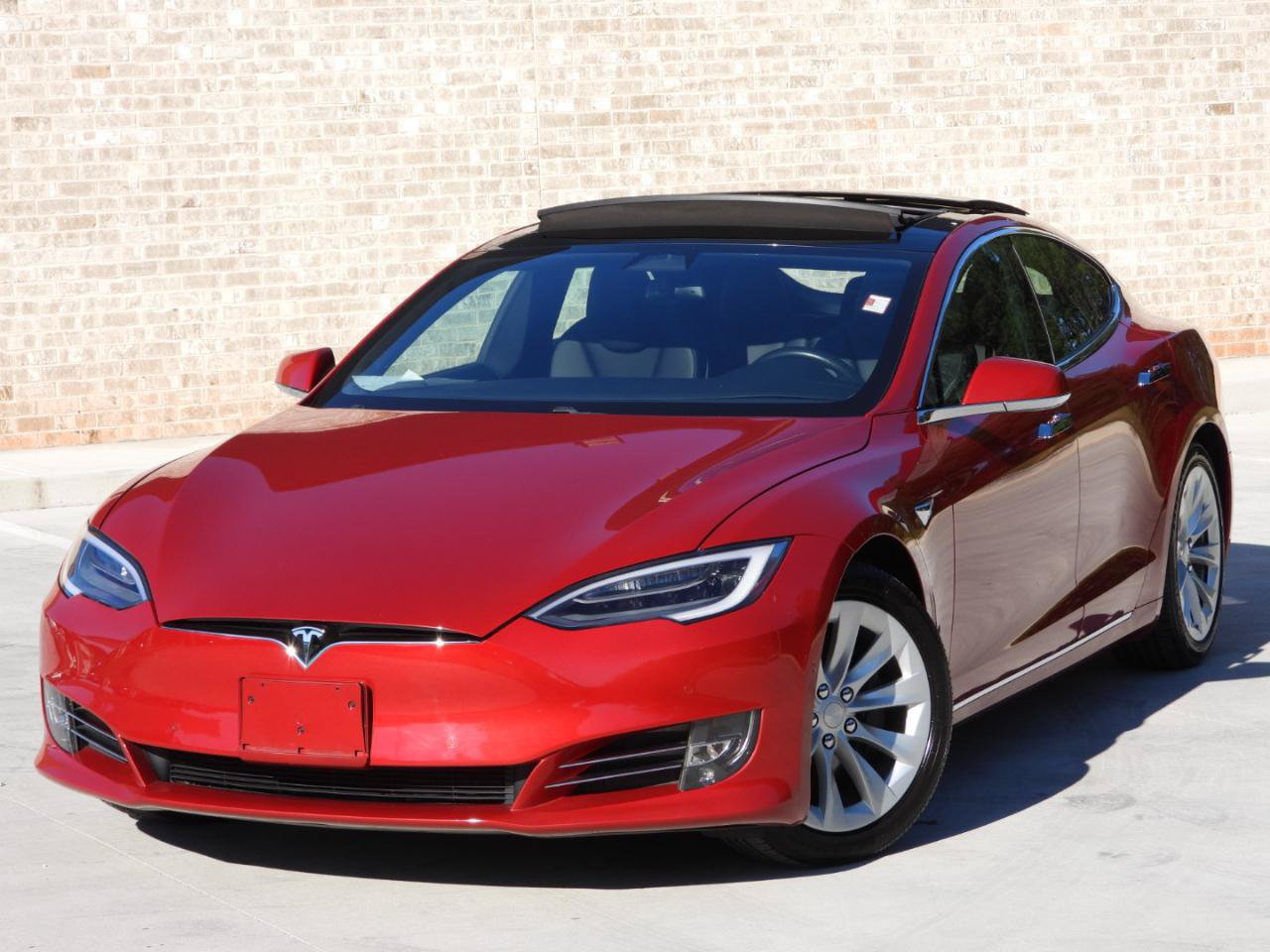 Used 2018 Tesla Model S 100D AWD/4WD image 6