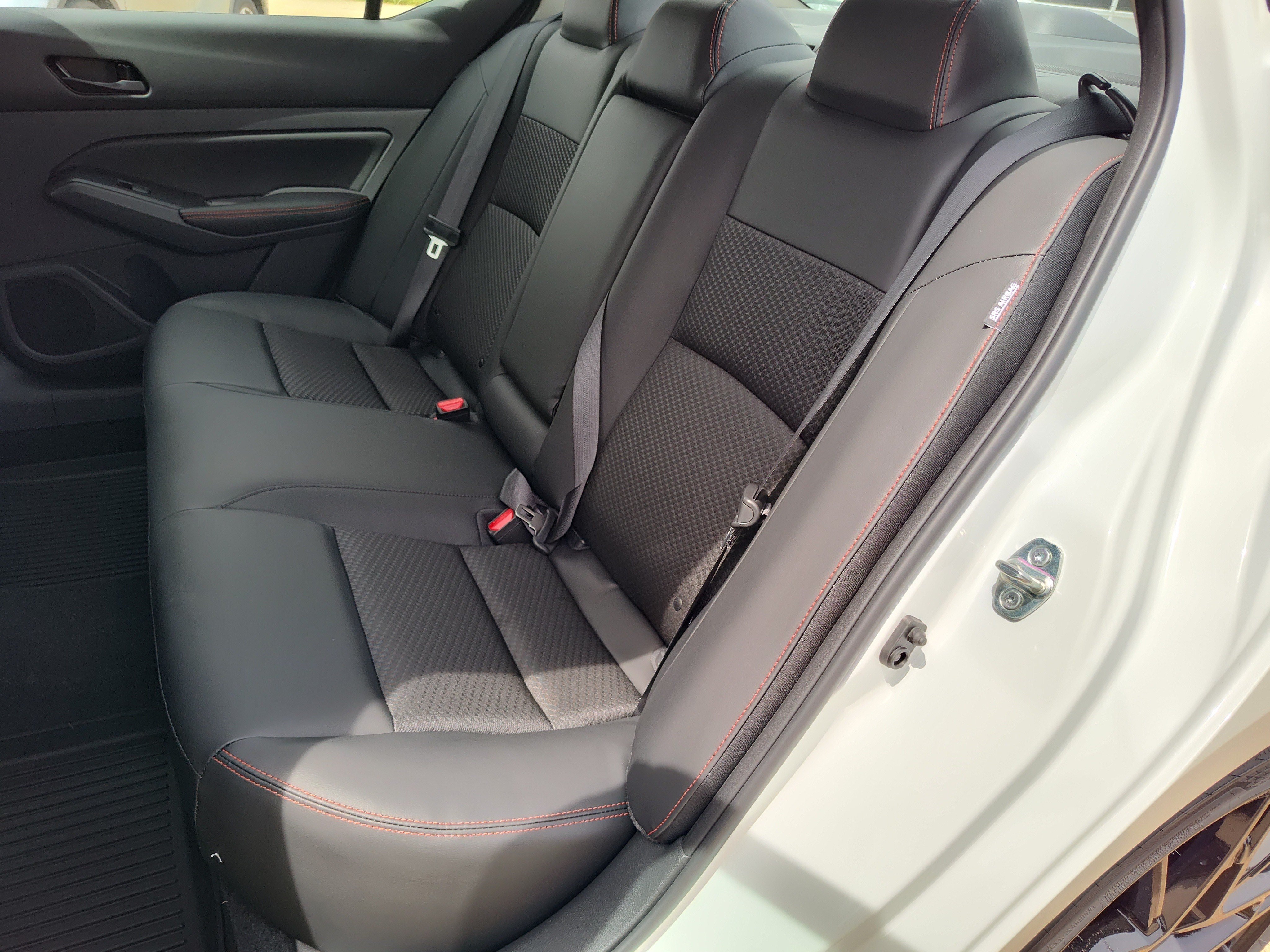 New 2026 Nissan Altima 2.5 SR w/ SR Midnight Edition Package FWD image 15