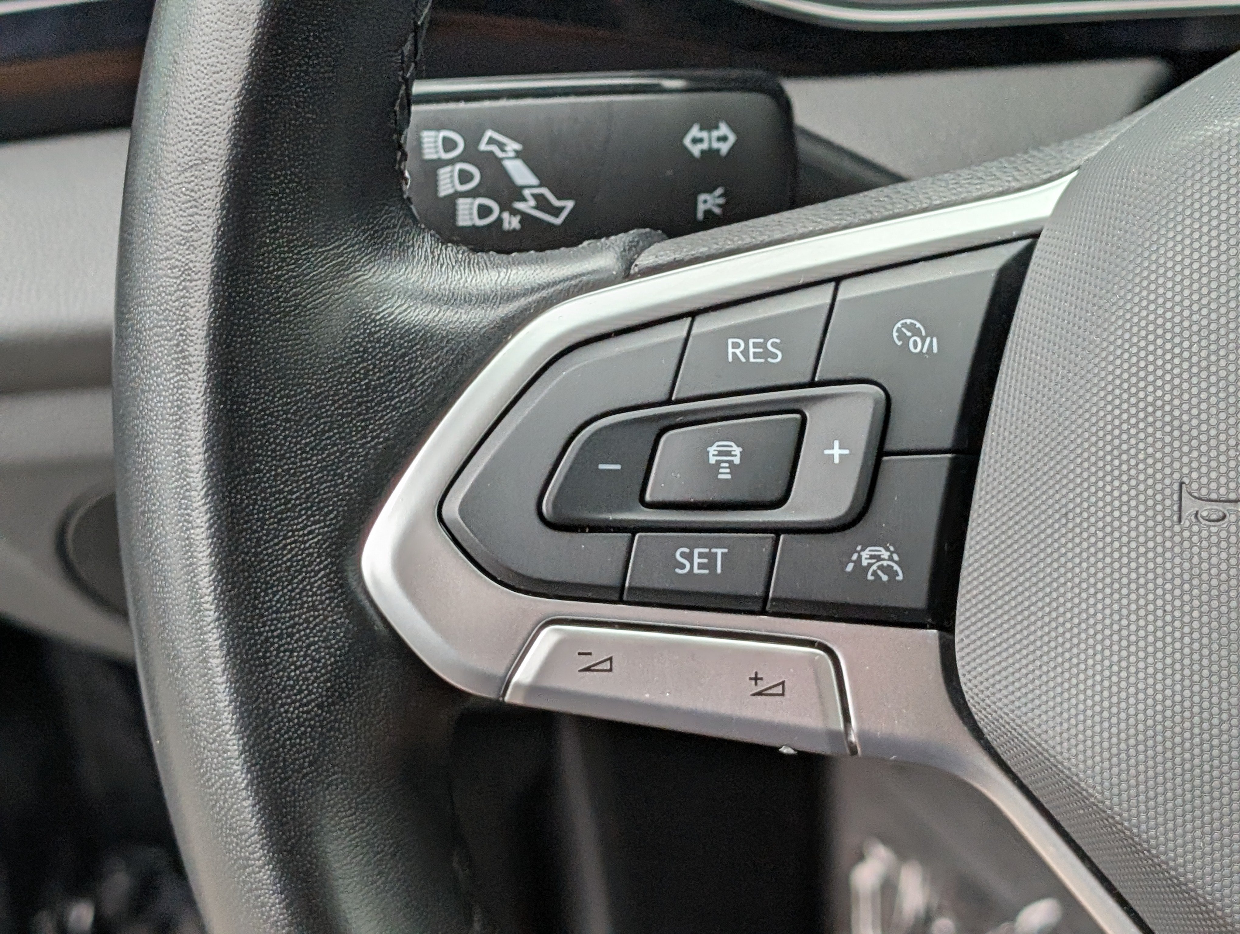 Used 2025 Volkswagen Jetta S FWD image 19