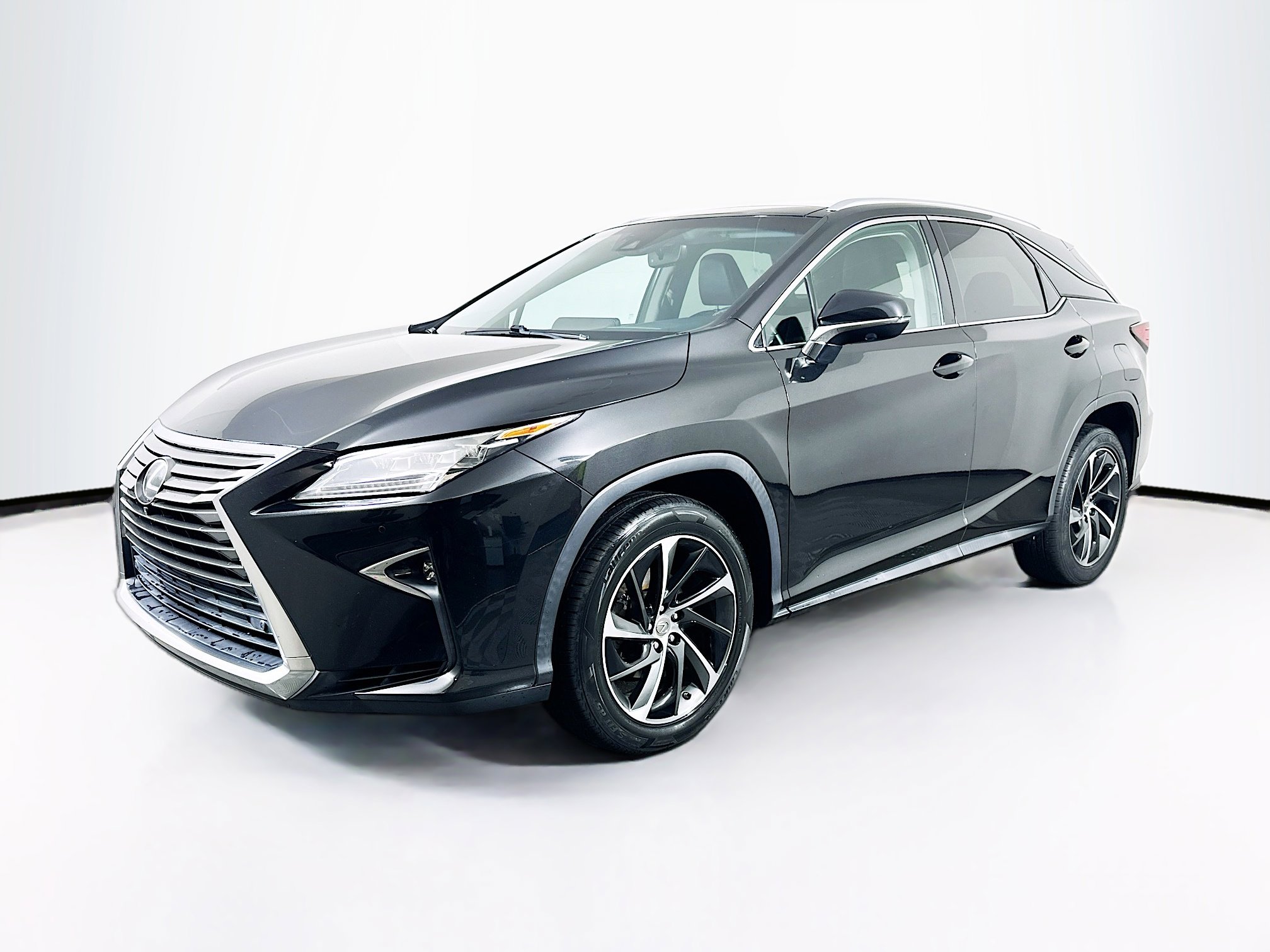 Used 2017 Lexus RX 350 AWD w/ Luxury Package image 3