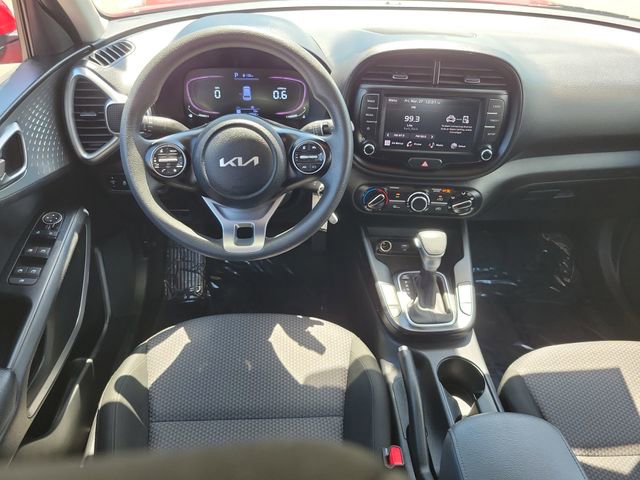 Used 2024 Kia Soul LX w/ Option Group 015 image 13