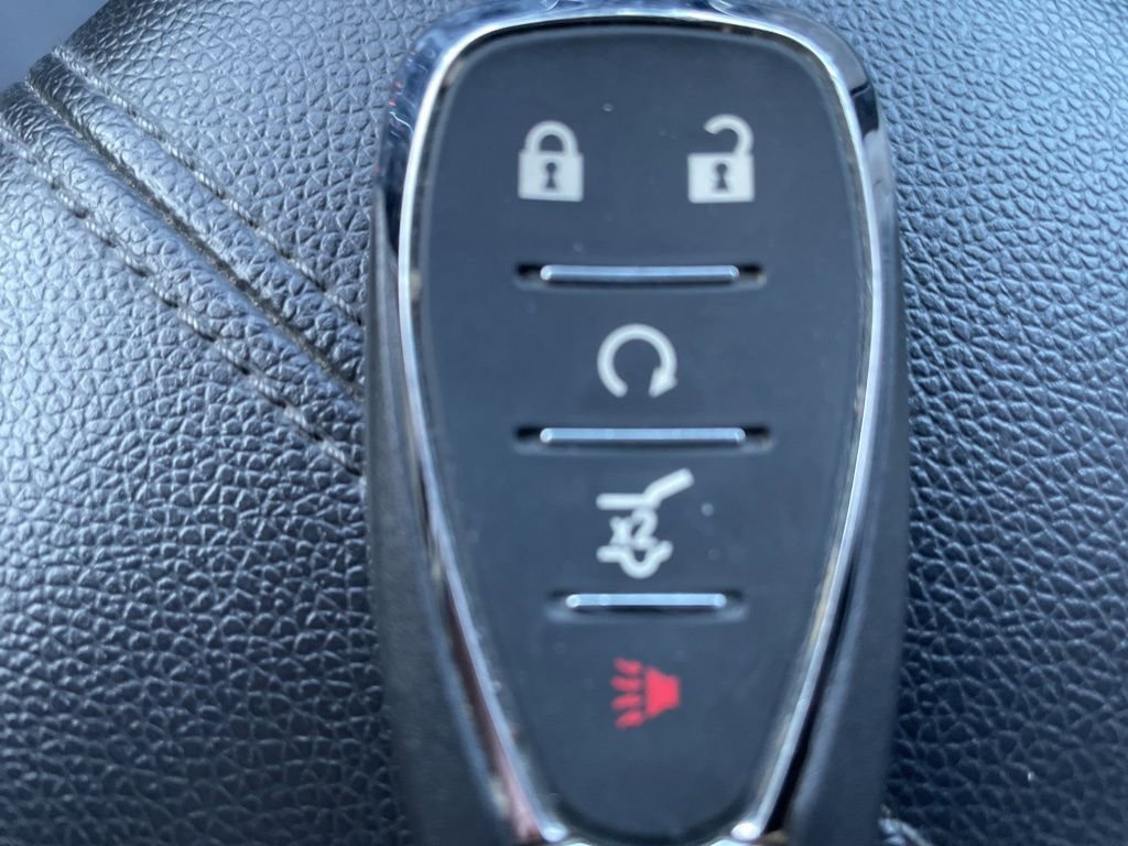 Used 2020 Chevrolet Equinox Premier w/ LPO, Floor Liner Package image 25