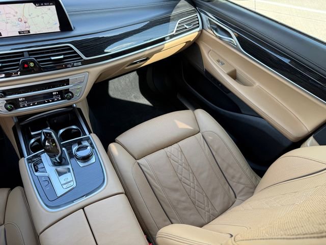 Used 2019 BMW 740i w/ Executive Package image 25