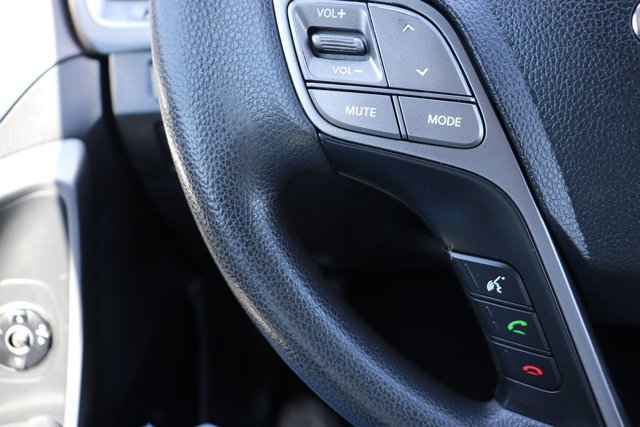 Used 2016 Hyundai Santa Fe SE FWD image 20