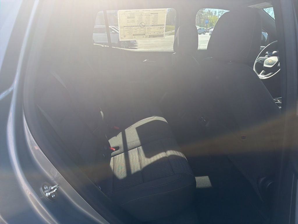 New 2026 Chevrolet Equinox LT image 40