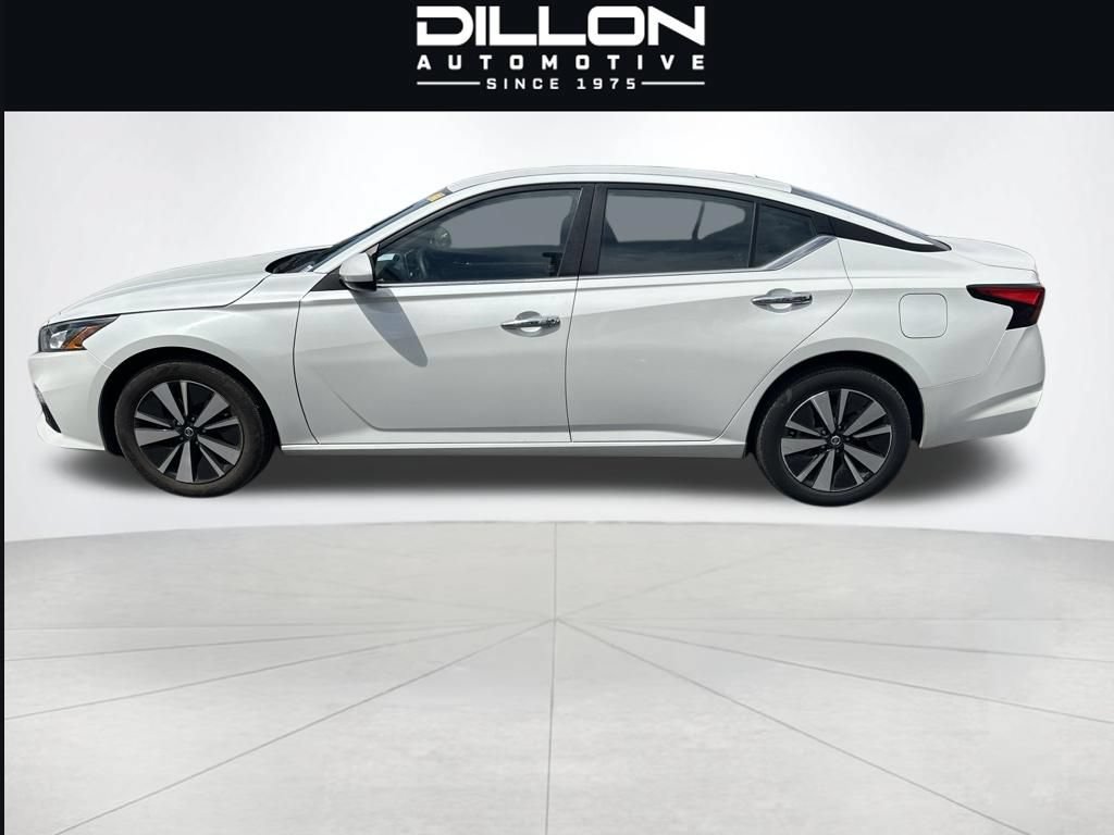 Used 2022 Nissan Altima 2.5 SV AWD/4WD image 7