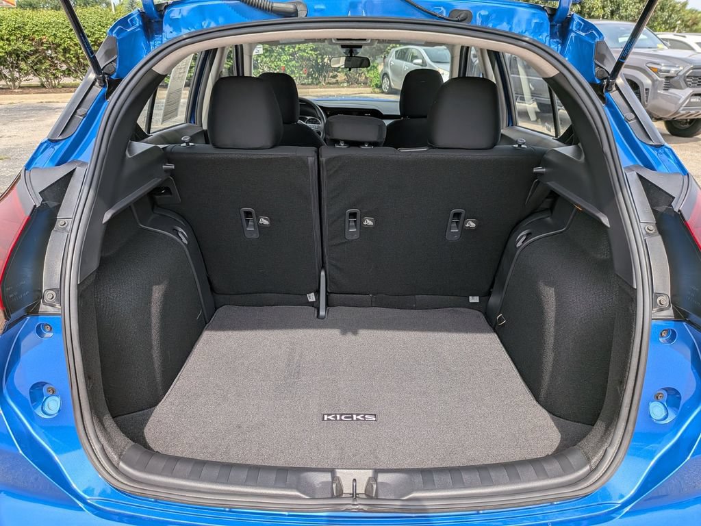 Used 2025 Nissan Kicks Play S FWD image 27