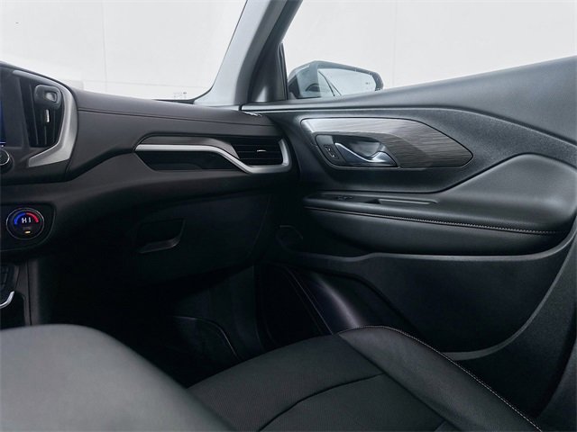 Used 2021 GMC Terrain SLT w/ Elevation Edition image 22