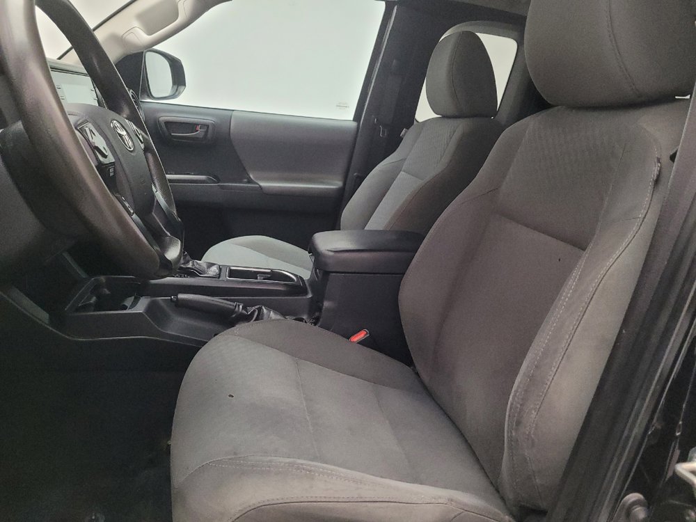 Used 2020 Toyota Tacoma SR w/ SR Convenience Package RWD image 17