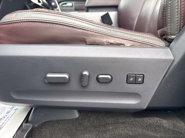 Used 2016 Ford Expedition EL Platinum AWD/4WD image 26