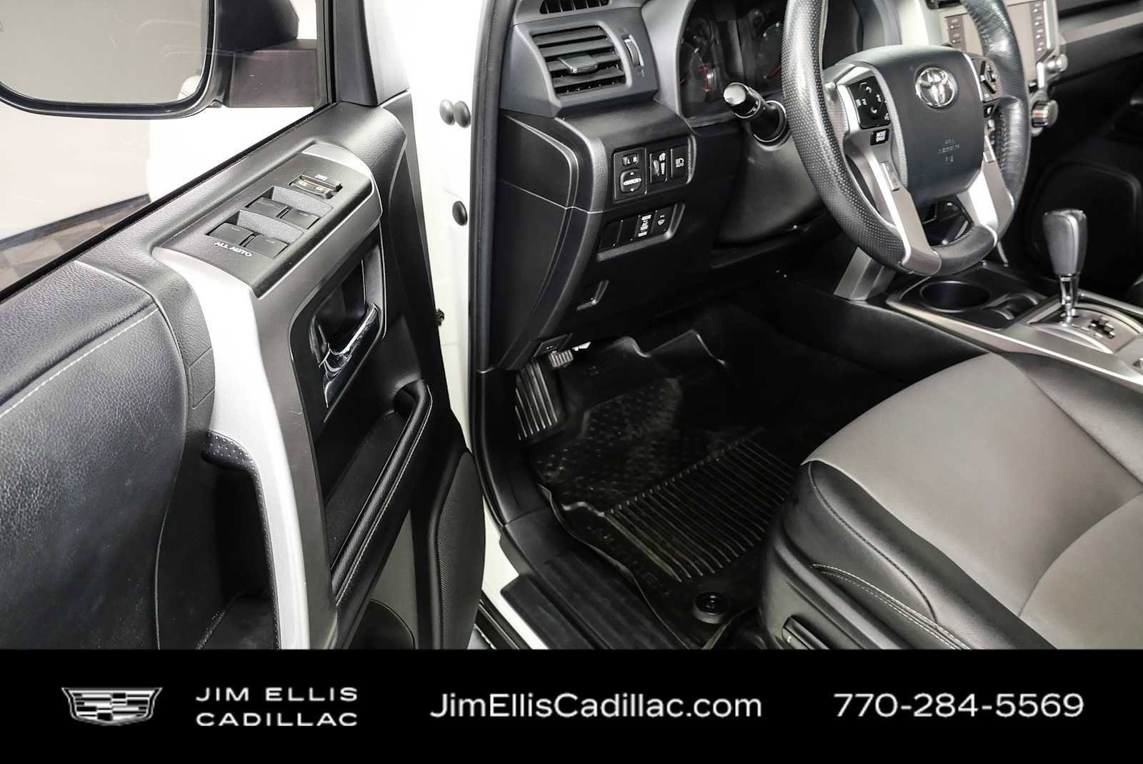Used 2023 Toyota 4Runner SR5 Premium w/ Moonroof Package RWD image 7