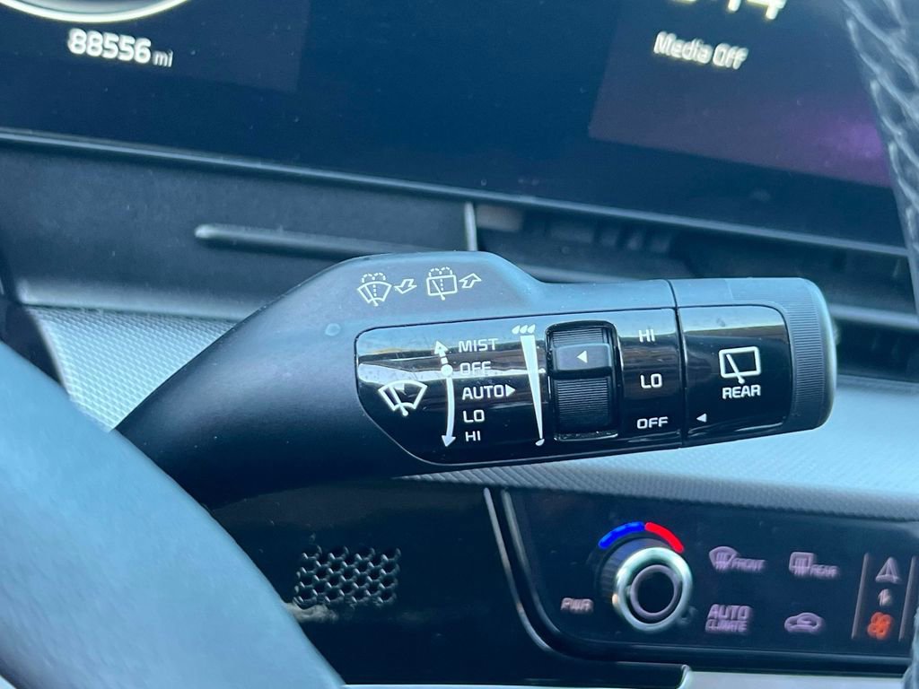 Used 2023 Kia Sportage SX FWD image 26