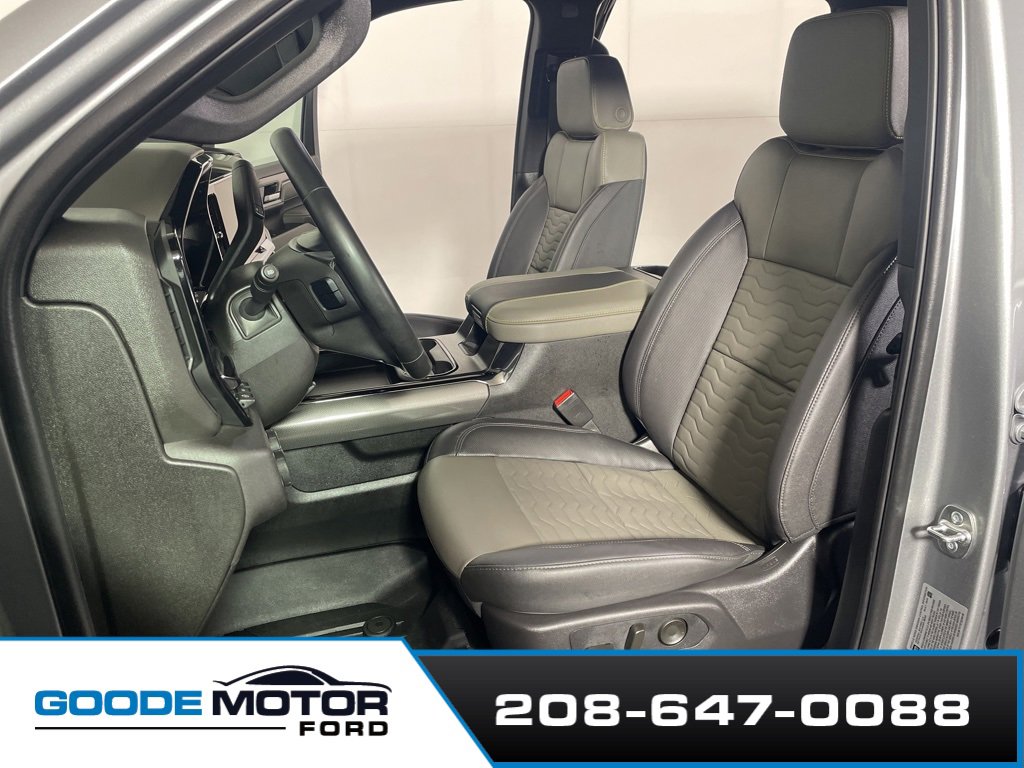 Used 2026 Chevrolet Silverado 2500 ZR2 w/ LPO, Dark Essentials Package image 10