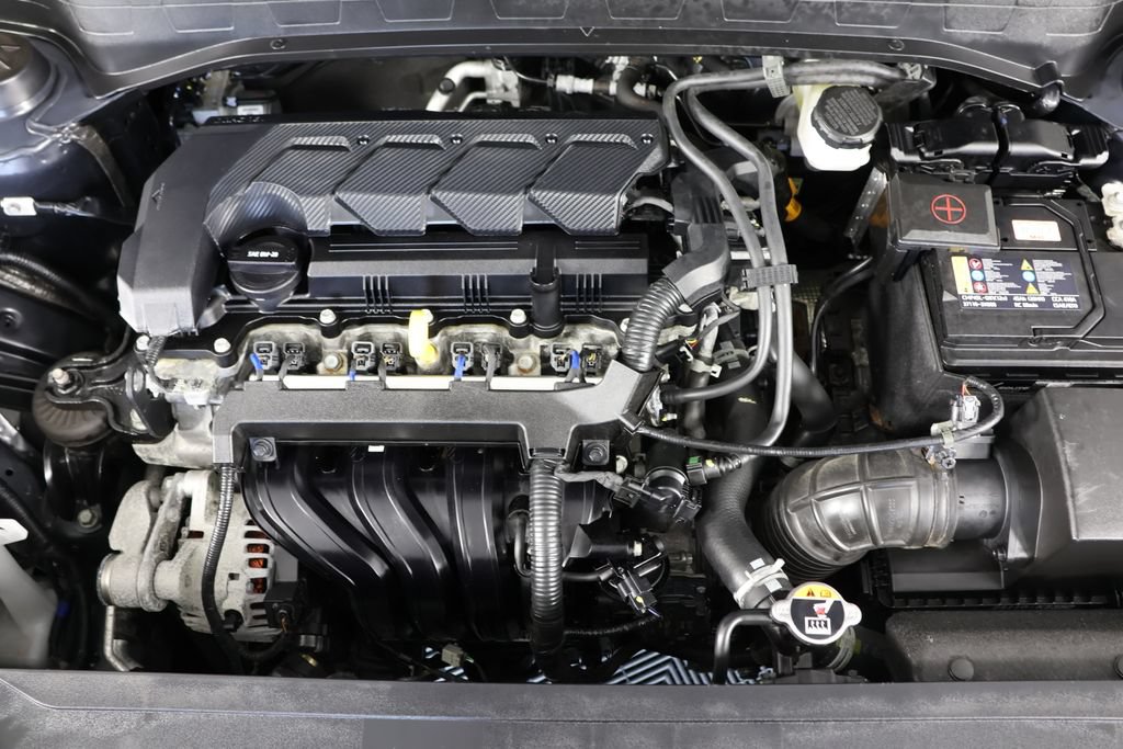 Used 2024 Hyundai Venue SEL FWD image 23
