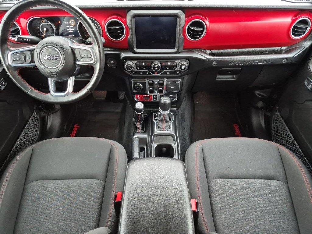Used 2023 Jeep Wrangler Unlimited Rubicon w/ Dual Top Group AWD/4WD image 15