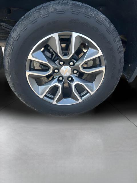 Used 2024 Chevrolet Silverado 1500 LT image 28