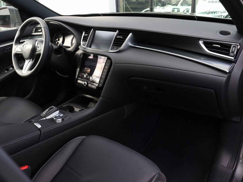 Certified 2025 INFINITI QX50 Sport image 22