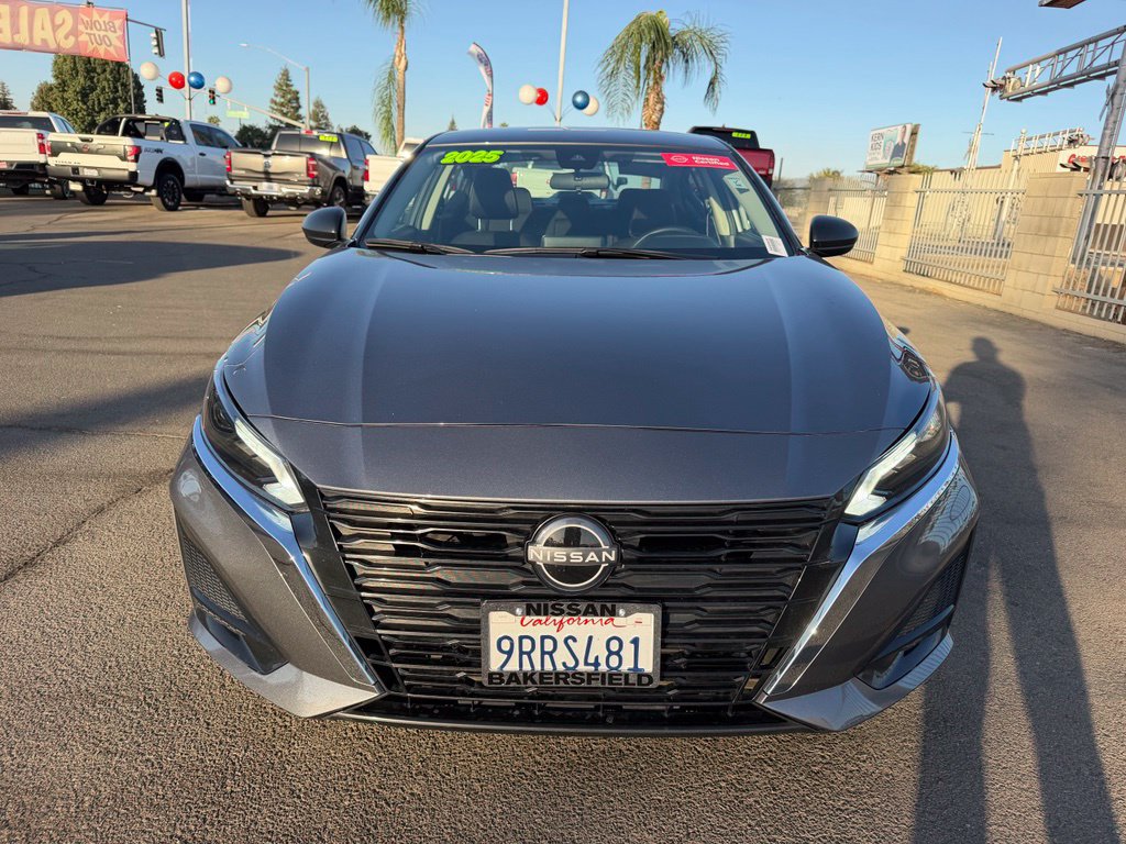 Certified 2025 Nissan Altima 2.5 SV FWD image 2