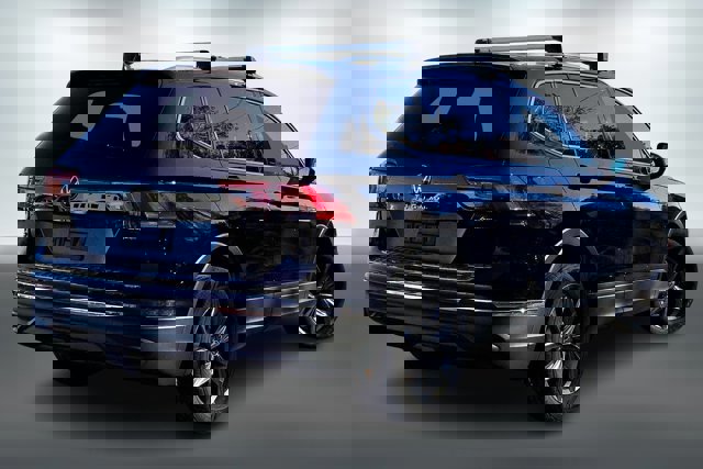 Used 2022 Volkswagen Tiguan SE image 13