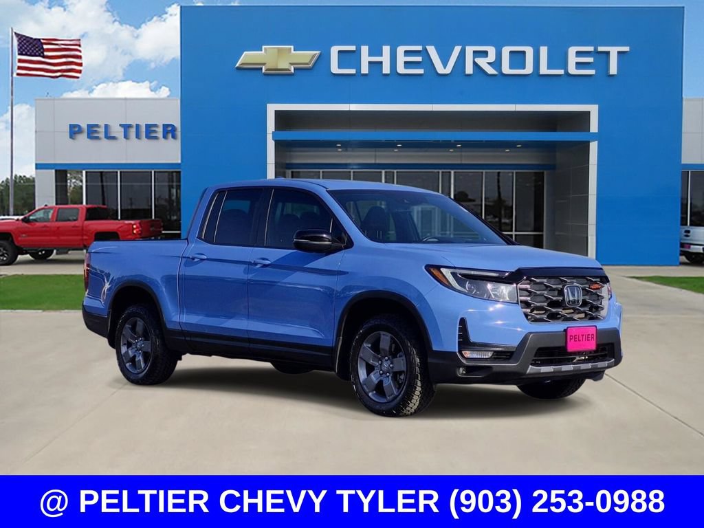 Used 2025 Honda Ridgeline TrailSport image 1