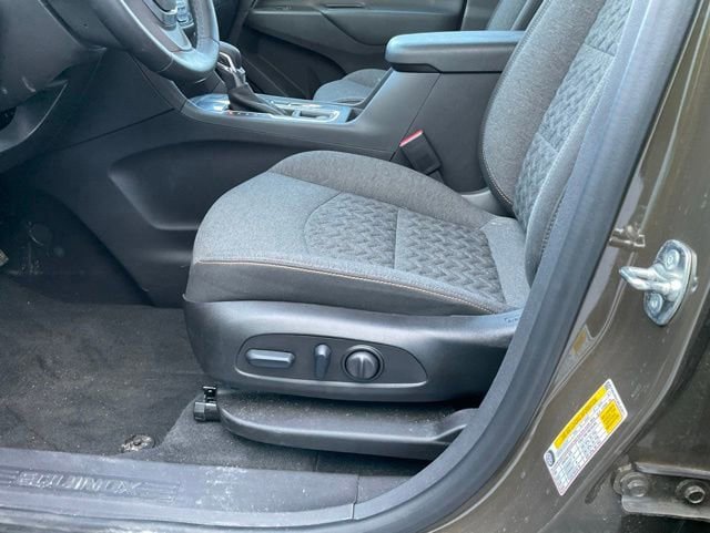 Certified 2024 Chevrolet Equinox LT w/ LPO, Floor Liner Package FWD image 23