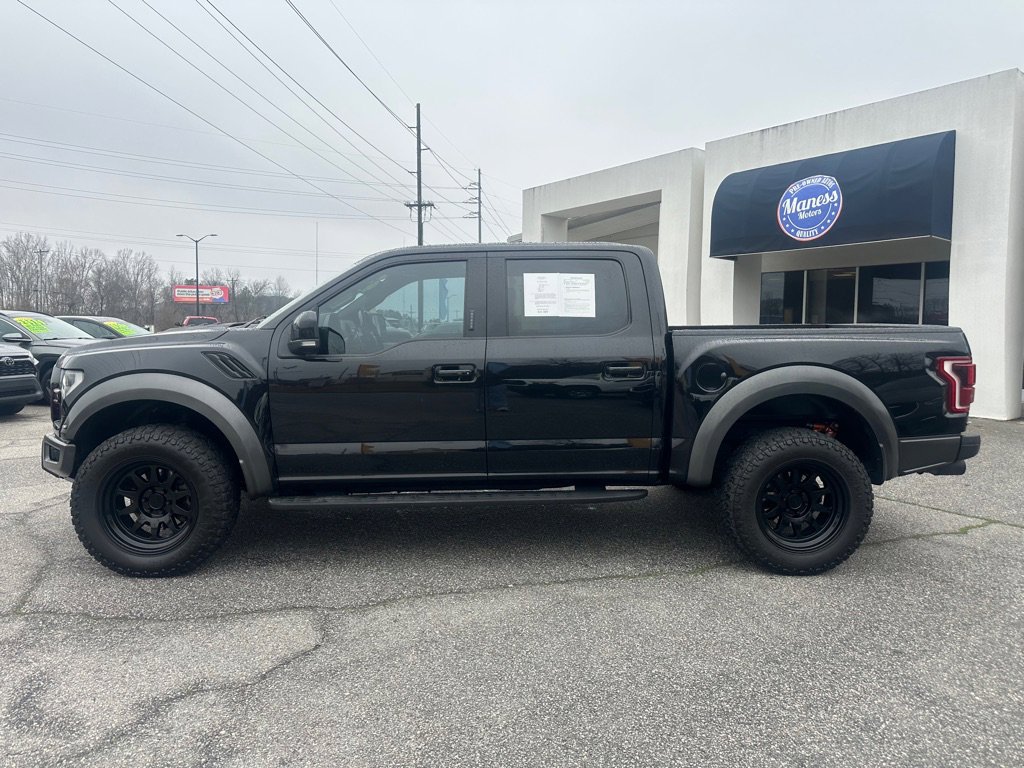 Used 2019 Ford F150 Raptor w/ Equipment Group 802A Luxury image 2