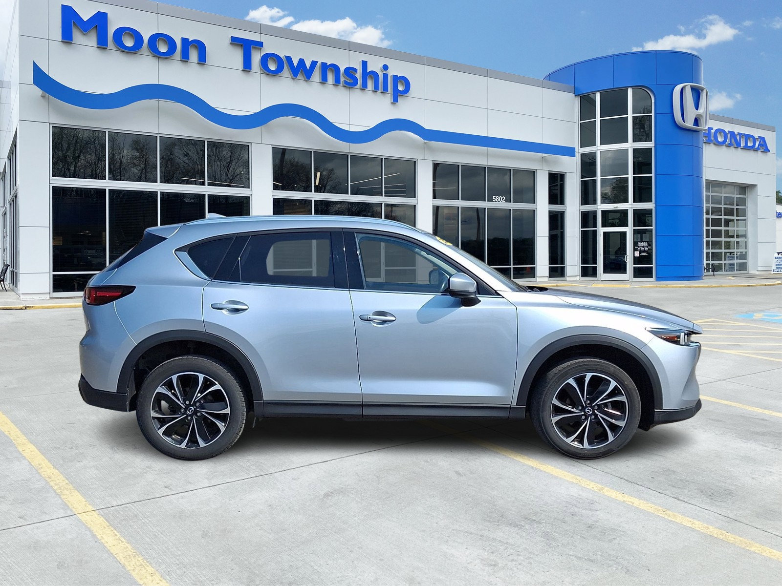 Used 2023 MAZDA CX-5 AWD 2.5 S w/ Premium Package image 7